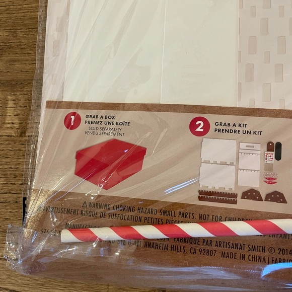 Valentine’s Box Kit Princess Castle Ages 6 and Up NWT Craft - Picture 4 of 4